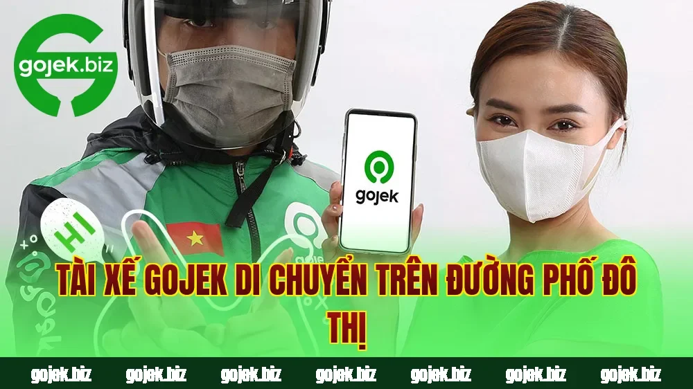 Tài xế Gojek di chuyển trên đường phố đô thị